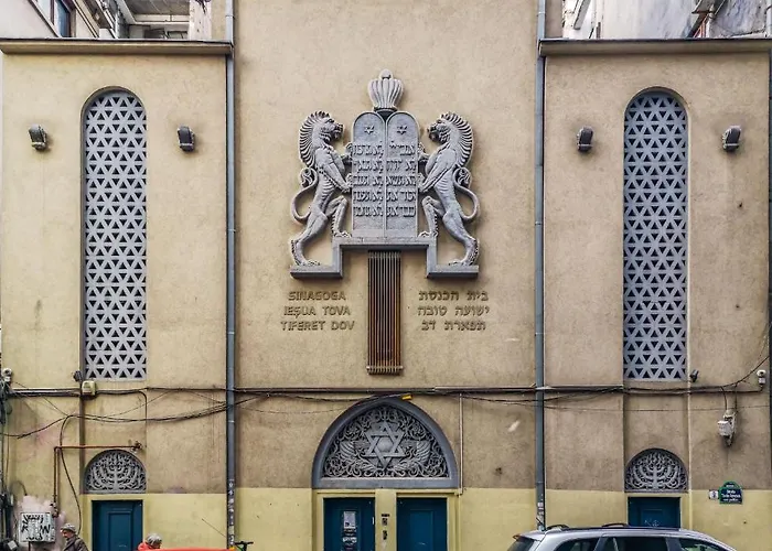 Victoriei Bricks בוקרשט