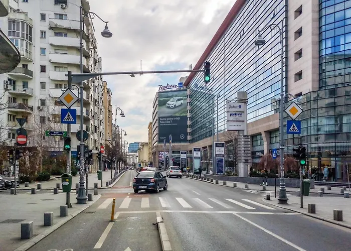 Victoriei Bricks מלון *